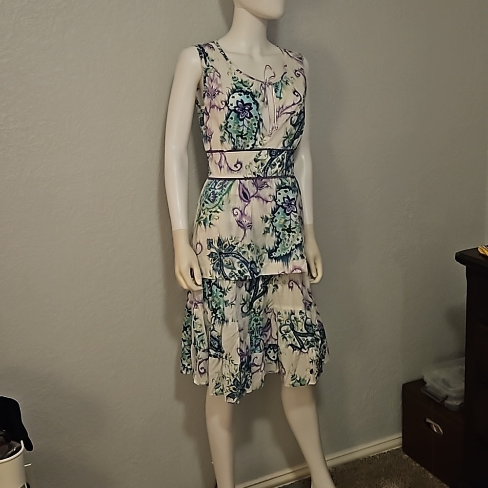 VTG CENTRAL FALLS Project X Floral Paisley Sleeveless Split Neck Tier Skirt Set - Picture 2 of 12